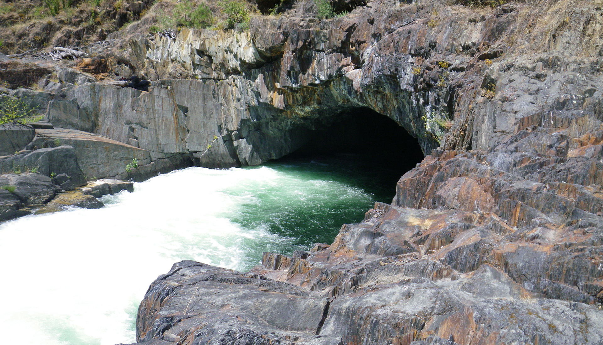 Tunnel Chute - Middle Fork American Gold Rush History